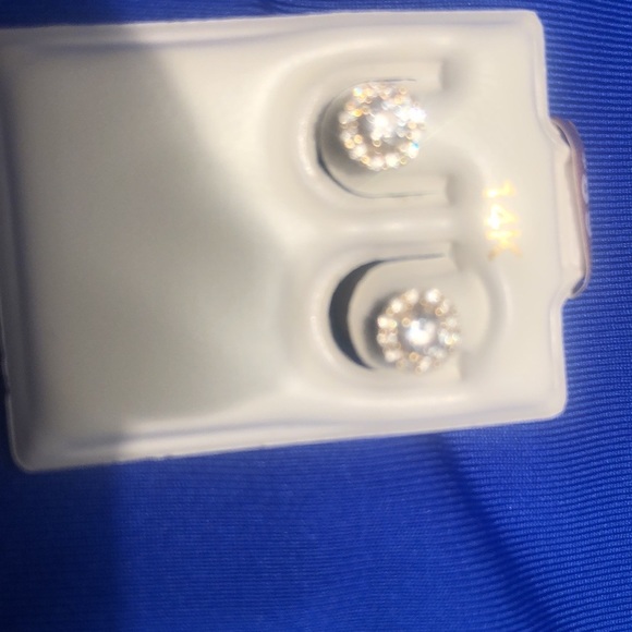 14K Gold 4mm Cubic Zirconia Frame Stud Earrings (pair) - Picture 4 of 5